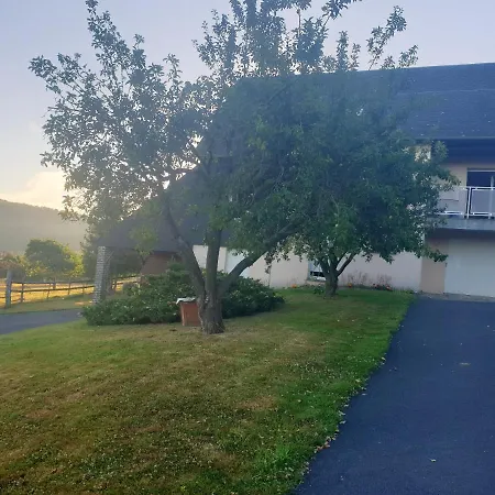 Maison Chaleureuse A Saint-remy Avec Jardin Enchanteur * Saint-Remy (Calvados)