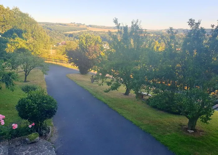 度假居 Maison Chaleureuse A Saint-remy Avec Jardin Enchanteur *