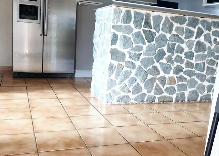 Maison Chaleureuse A Saint-remy Avec Jardin Enchanteur * Saint-Remy (Calvados)